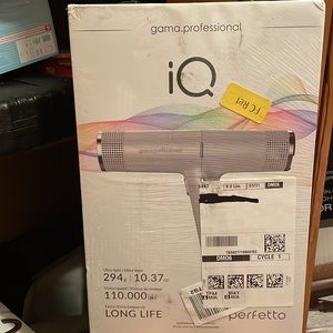 Gama Professional iQ Hair Dryer